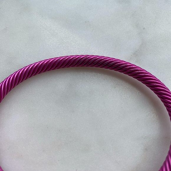 LE David Yurman Renaissance® Classic Cable Bracelet Pink Aluminum, 5mm - Picture 4 of 6